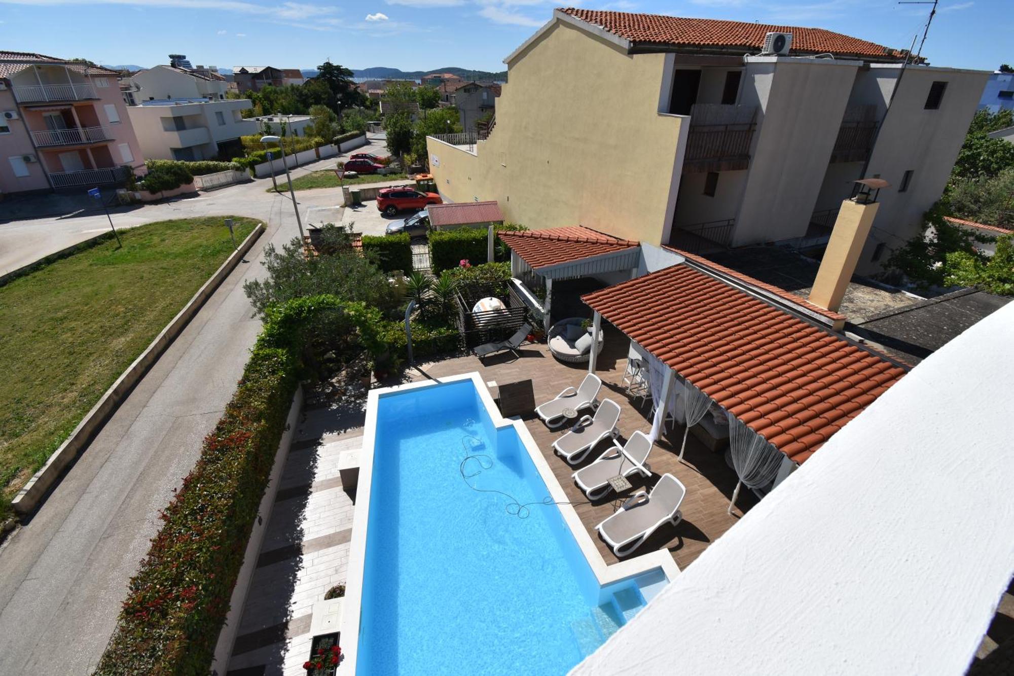 Apartmani Julija Vodice Esterno foto