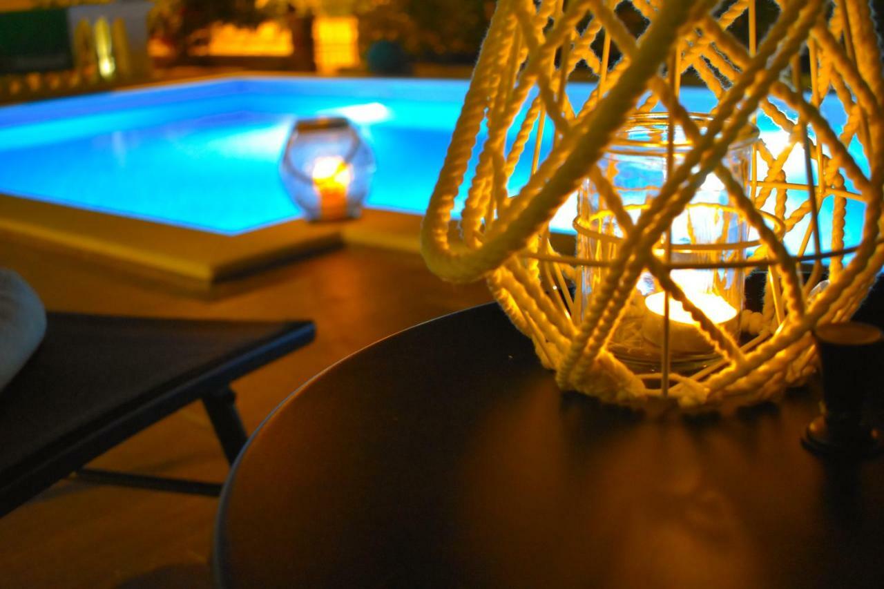 Apartmani Julija Vodice Esterno foto